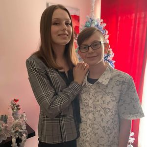 Meet your Posher, Claudia